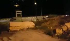 #شاهد شبان يتصدون لدورية اسرائيلية بالمولوتوف بلدة حلحول شمال الخليل فجرا