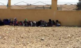 فيديو لـ نازحي مدينة الطبقة الذين فروا من المعارك بين قوات سوريا الديمقراطية وتنظيم الدولة