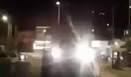 #شاهد قوات الاحتلال تعيد إغلاق عدة طرق بعد أن فتحها الأهالي في بلدة حوارة جنوبي نابلس