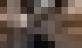 #فيديو قتيلان و13 مصابا في حادث إطلاق نار في منطقة غريك تاون بمدينة #تورونتو