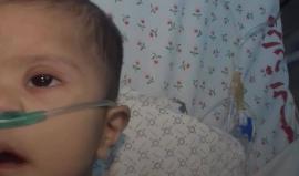 #شاهد
ظل يناشد لإنقاذ طفله مراراً ولم يجد رداً من أحد ففقد طفله إلى الأبد، شاهد.