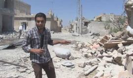 #شاهد| شهداء وجرحى ودمار كبير في ممتلكات المدنيين بقصف جوي على بلدة ابين غربي حلب 
الناشط: عمار الحلبي