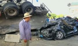 #شاهد .. زوجان صينيان ينجوان بأعجوبة من حادث مروع.