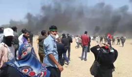 #مباشر بدء إشعال الاطارات شرق خانيونس الأن في #جمعة_الكوشوك ضمن #مسيرة_العودة_الكبرى