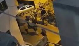 لحظة اعتقال قوات الاحتلال المواطنين عرفات مصطفى وشقيقته روان عقب اقتحام منزليهما في بلدة العيسوية بالقدس المحتلة فجرا