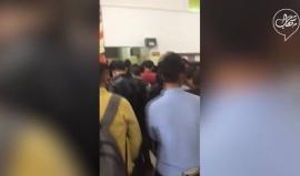 #فيديو طلبة يحتجون في جامعة فلسطين بغزة على منعهم من دخول قاعات الامتحانات بسبب عدم مقدرتهم على دفع الرسوم