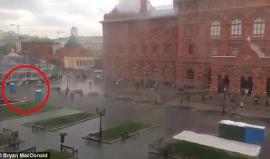 #فيديو فوضى" مراحيض عامة" بعد عاصفة في موسكو