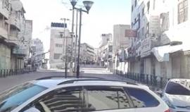 #شاهد #مباشر قوات الاحتلال تعاود الاعتداء على المواطنين في الخليل، بعد قمعها مسيرة خرجت نصرة للقدس .