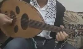 #شاهد فنان فلسطيني من دمشق يتضامن مع الأسرى المضربين في سجون الاحتلال على طريقته الخاصة 

#اضراب_الكرامة