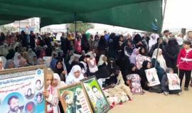 #مباشر : 

من فعاليات مخيم العودة بمخيم البريج وسط قطاع غزة .

مراسلنا : احمد المقادمة