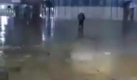 #شاهد تساقط الأمطار في باحات المسجد الأقصى مساء اليوم.