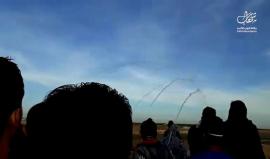 #فيديو قوات الاحتلال أطلقت اليوم قنابل الغاز بكثافة صوب المتظاهرين شرق غزة 

تصوير: عدي حمدية