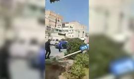 فيديو من مكان تنفيذ عملية الدهس في مدينة عكا المحتلة التي أصيب فيها 3 جنود اسرائيليين أحدهم جراحه خطيرة