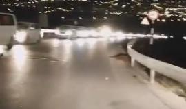 أزمة سير خانقة بين سلواد ودير جرير في نابلس بفعل حاجز لقوات الاحتلال