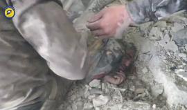 مشاهد مؤلمة من القصف الجوي على حي السكري في #حلب المحاصرة