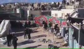 الاحتلال يحطم خيمة أقيمت لاستقال التهنئة باستشهاد الفدائي فادي القنبر منفذ عملية الدهس أمس في القدس المحتلة