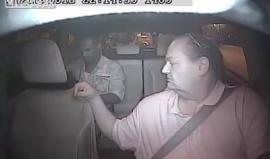 #شاهد سائق سيارة أجرة يتعرض للسرقة في لاس فيغاس الأمريكية