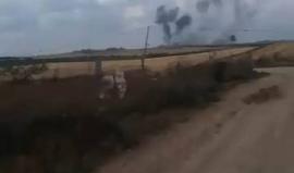 #شاهد لحظة شن مقاتلات الاحتلال غاراتها على بيت حانون شمال قطاع غزة 

تصوير: Salah Abo Aode