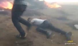 #شاهد بطولة المتظاهرين أمام السياج الفاصل شرق جباليا شمال قطاع غزة في جمعة #المقاومة_خيارنا