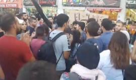 بالتزامن مع عقد المجلس المركزي لحركة فتح .. 
#مباشر قوات السلطة تمنع مظاهرة في رام الله للمطالبة برفع العقوبات التي تفرضها على غزة واحتجاجا على قطعها لرواتب أسرى القطاع 
#ارفعوا_العقوبات