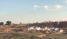 #شاهد من المواجهات اليوم بين الشبان وقوات الاحتلال على السياج الفاصل شرق البيرج ووسط قطاع غزة. 
تصوير Karam Aljabali
