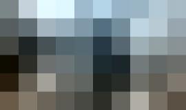 شاهد: الجماهير الفلسطينية تبدأ بالتوافد نحو مخيم العودة شرق غزة للمشاركة في جمعة ثوار من أجل القدس والأقصى.