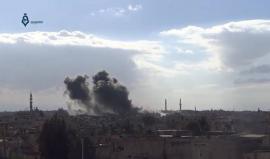 ريف حمص- لحظة قصف الطيران الحربي الأحياء السكنية في مدينة تلبيسة