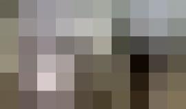 #شاهد .. شبان يتمكنون من الاستيلاء على معدات لجيش الاحتلال من موقع "النصب التذكاري" العسكري شمال قطاع غزة.