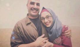 قصة من ألم !!

عائلة الأسير المقدسي أيمن الشرباتي .. أمس عانق ابنته يارا لأول مرة منذ 18 عاما

تقرير: لمى غوشة