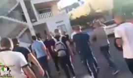 في سخنين شمال فلسطين المحتلة .. 

#شاهد طلاب في الثانوية العامة يحلقون شعورهم تضامنًا مع صديقهم المريض بالسرطان