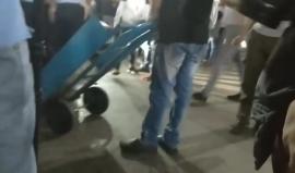 #عاجل #مباشر قوات السلطة تمنع مظاهرة على دوار المنارة برام الله، تطالب برفع العقوبات عن قطاع غزة. 
#ارفعوا_العقوبات