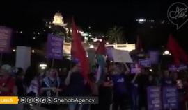 #شاهد وقفة وفي مدينة حيفا بالداخل الفلسطيني المحتل نصرة لقطاع غزة واحتجاجًا على اعتقال المشاركين في مسيرة الجمعة التي قمعتها قوات الاحتلال.