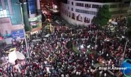 #شاهد
إطلاق نار كثيف خلال الاحتفالات في مدينة الخليل قبل قليل عقب فوز كتلة التحرير الوطني في الانتخابات البلدية.
تصوير  : بلال الطويل