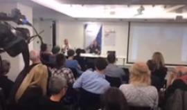 الآن في لندن حفل استقبال للبريطانيين الذين شاركوا في سفن كسر الحصار عن غزة في شهر اغسطس الماضي. وفيه يتحدث كل من الدكتورة سوي آنغ والصحفي ريتشارد سودان.
ينظم اللقاء كل من المنتدى الفلسطيني البريطاني ومنتدى التواصل الاوروبي الفلسطيني (يوروبال) مع اللجنة ا