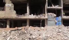 سوريا: الدمار الكبيرفي المستشفى الميداني الوحيد بمدينة داريا بعد تعرضه للقصف بقنابل النابالم الحارقة