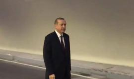 #أردوغان يتجول برفقة عقيلته أمينة في نفق #أوراسيا الجديد بعد مشاركته في مراسم افتتاح النفق في #اسطنبول