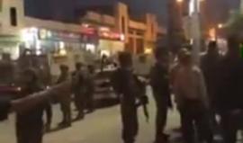 الاحتلال يداهم ديوان ابو اسنينة في الخليل تصوير عامر أبو عرفة