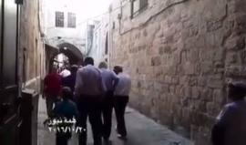 خروج المستوطنين من المسجد الأقصى بعد اقتحامه من باب السلسلة