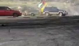 #شاهد شبان يغلقون طريق رام الله -بيرزيت صباح اليوم تزامناً مع الاضراب العام المساند للأسرى الفلسطينين في السجون