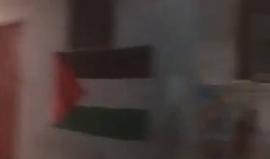 #شاهد في مخيم المية ومية بلبنان يرفعون الآذان من على أسطح منازلهم رفضا لقرار الاحتلال منع رفع الأذان في القدس والداخل المحتل