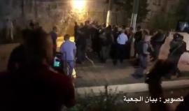 #شاهد
اعتداء قوات الاحتلال على المقدسيين المعتصمين أمام باب الاسباط رفضاً لاغلاق المسجد الأقصى
تصوير بيان الجعبة