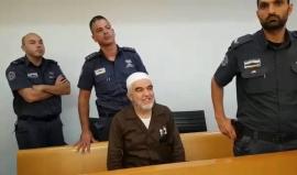 #عاجل مراسل وكالة شهاب: محكمة الاحتلال المركزية في حيفا ترفض استئناف النيابه العامه وتقرر الابقاء على قرار الافراج عن الشيخ رائد صلاح الى حبس منزلي في قرية كفر كنا بشروط مقيده. 
#شهاب_عاجل