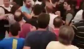 #شاهد.. كيف سيطرت قوات الشرطة والمدنيون على مقر CNN التركية وحررته من يد الانقلابيين