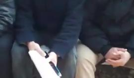 #شاهد وصلة فنية بعض المشاركين في #مسيرات_العودة_الكبرى على حدود شمال غزة
#تصوير أنس الشريف