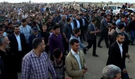 #شاهد تقدم قادة حماس والفصائل مع الشبان نحو شارع جكر شرق جباليا
تصوير: جهاد أبو جحجوح