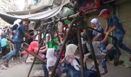 أجواء آخر أيام عيد الأضحى المبارك في أحياء مدينة #حلب المحاصرة
(مركز حلب الإعلامي)