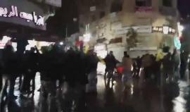 مظاهرة بمدينة رام الله احتجاجا على قرار الرئيس الأمريكي بالاعتراف بالقدس عاصمة لإسرائيل. 
#القدس_عاصمه_فلسطين_الابديه
#القدس_عاصمة_فلسطين