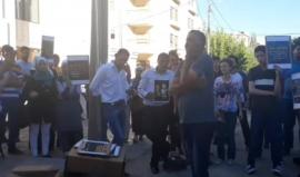 #مباشر مظاهرة أمام سفارة السلطة الفلسطينية في عمان رفضا للعقوبات التي تفرضها على قطاع غزة . 
#ارفعوا_العقوبات