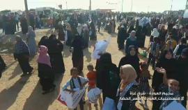 فيديو: مشاهد جوية من مسيرة ومهرجان (فلسطينيات نحو العودة وكسر الحصار) بمخيم العودة شرق غزة

مونتاج: بلال أبو عجوة