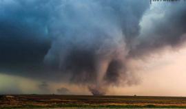 أعاصير تضرب شمال غرب تكساس الأمريكية